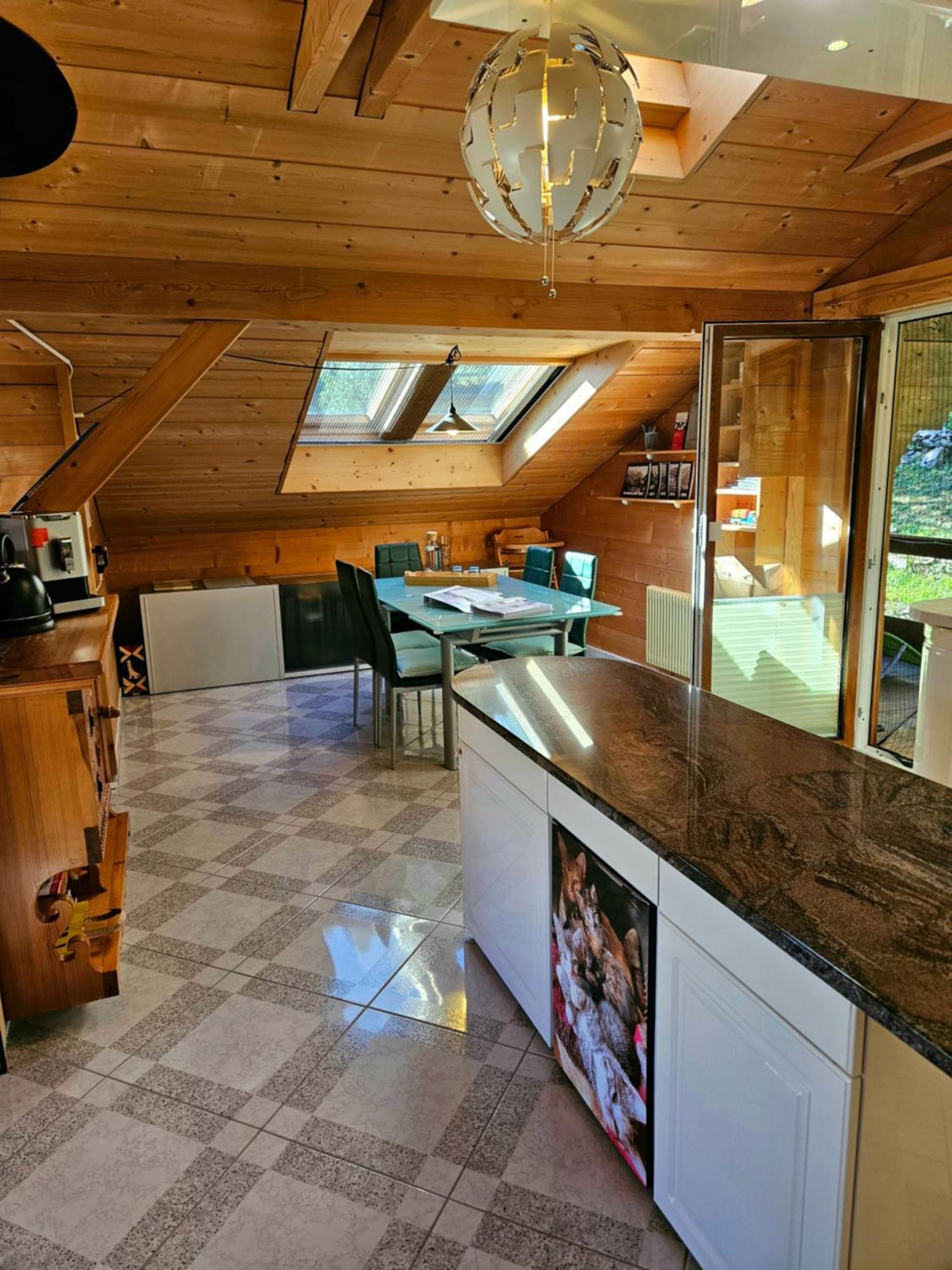 Gemuetliche Fewo Mit Sauna Inmitten Der Berge ميرنغن المظهر الخارجي الصورة